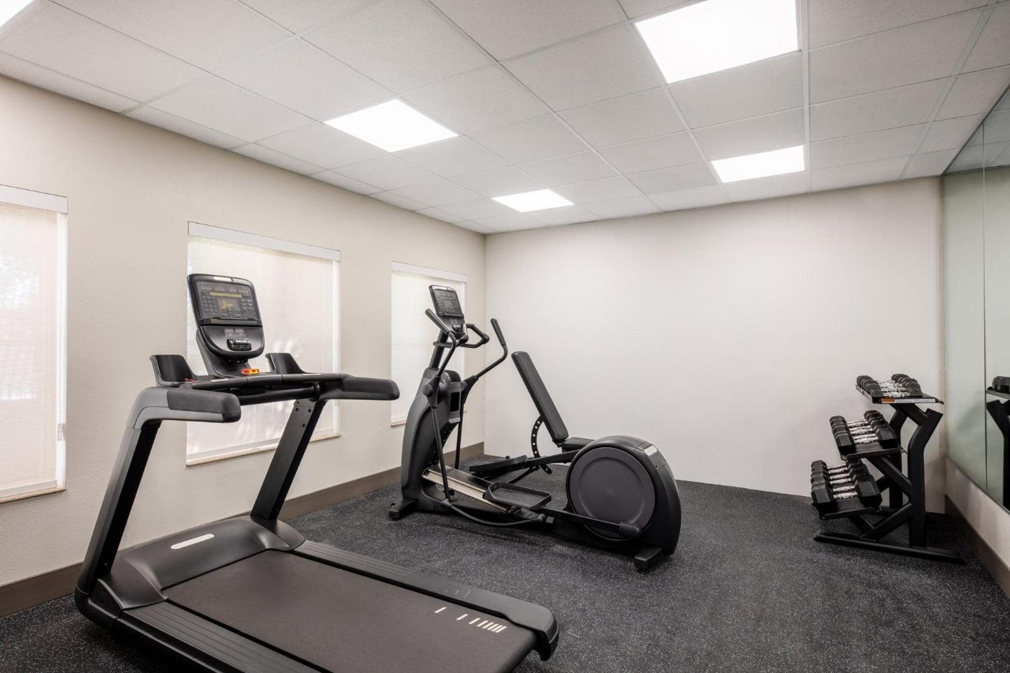 Holiday Inn Express Turlock By Ihg Dış mekan fotoğraf