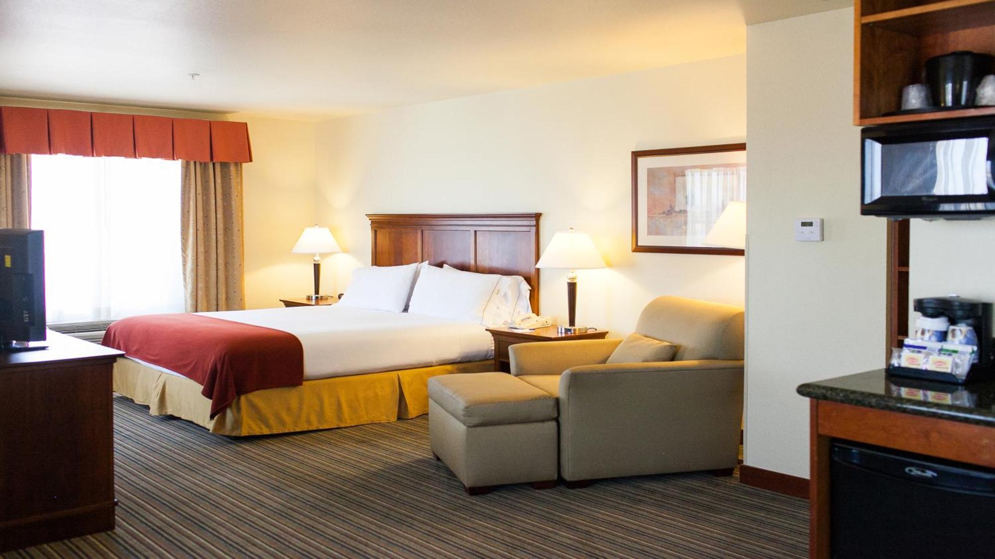 Holiday Inn Express Turlock By Ihg Dış mekan fotoğraf