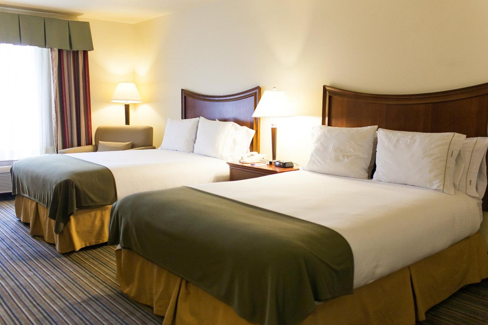 Holiday Inn Express Turlock By Ihg Dış mekan fotoğraf