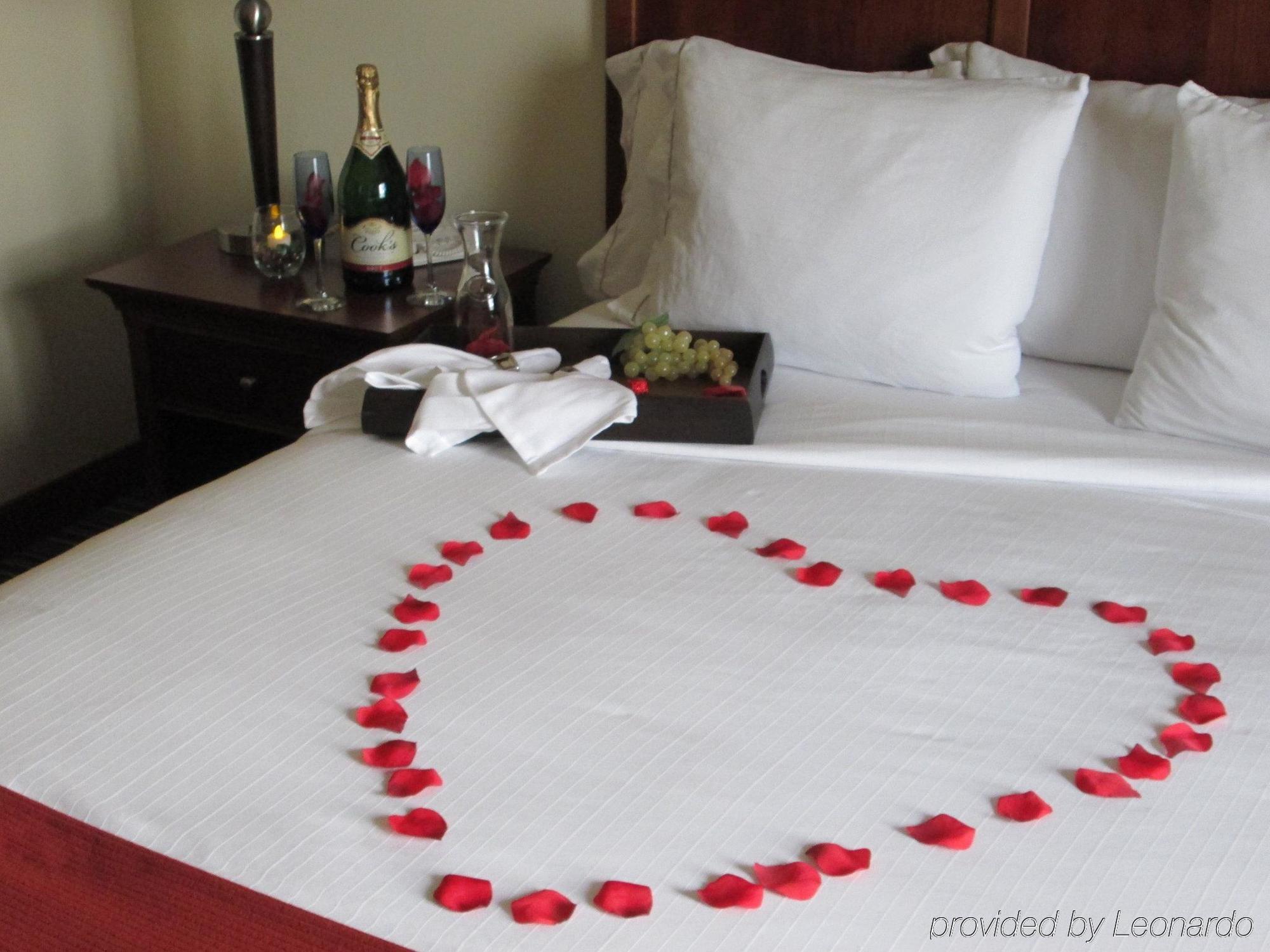 Holiday Inn Express Turlock By Ihg Dış mekan fotoğraf
